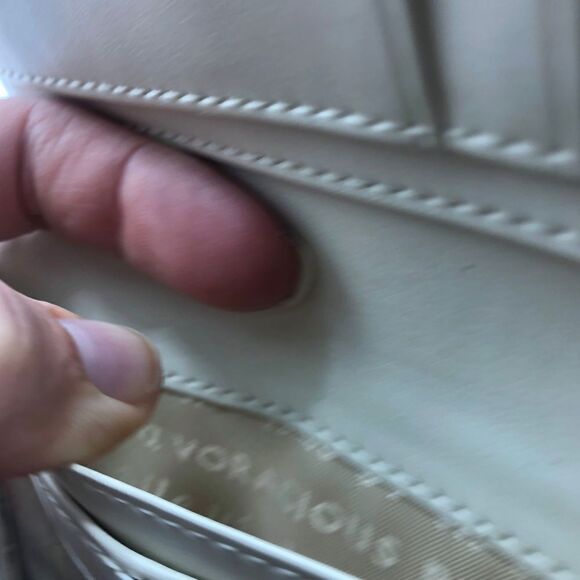 Kate Spade Pink Embossed Bow Wallet Snap Clutch Patent Leather Shiny Bag - Picture 5 of 6